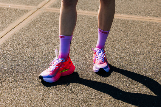 CORE RUN COMPRESSION SOCKS 5.0 - Edt.Gradient - MID CUT, WOMEN
