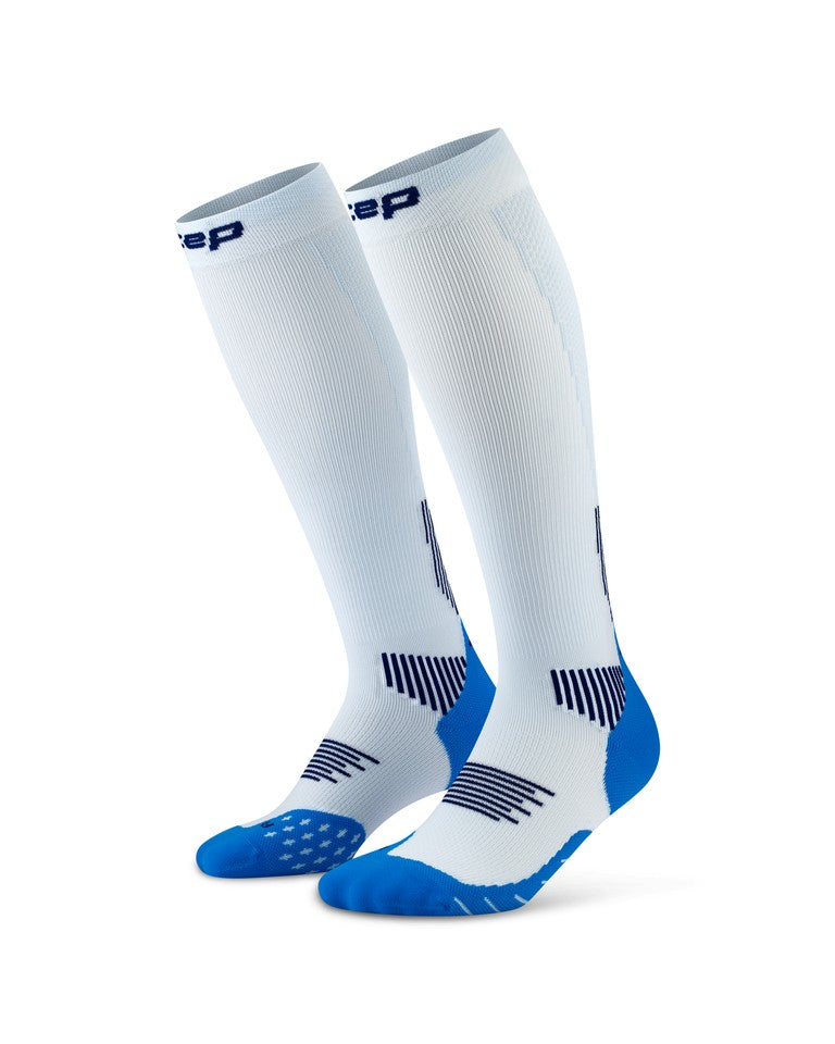 CORE RUN COMPRESSION SOCKS 5.0 - TALL, MEN – CEP Japan 公式オンラインストア