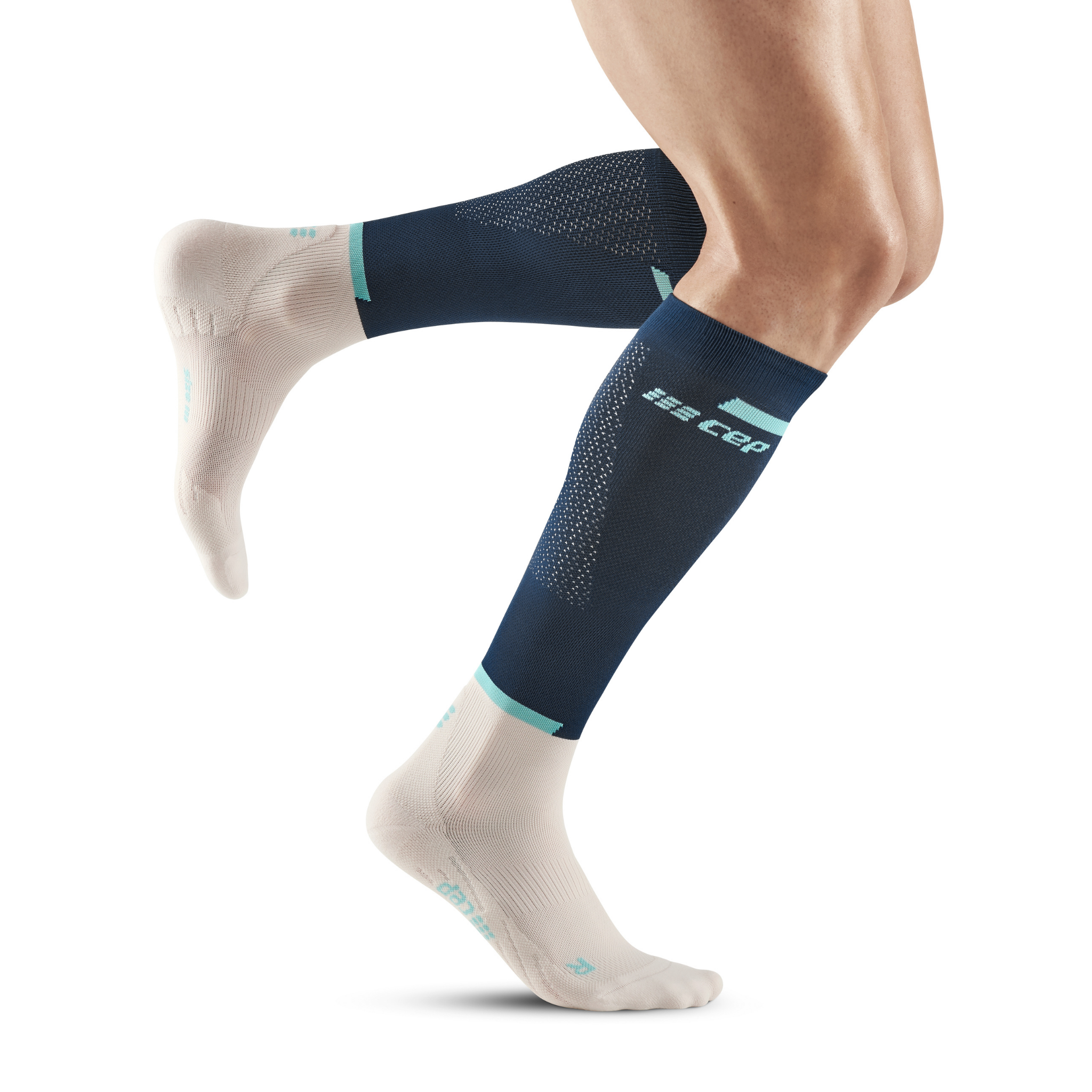 The Run Tall Compression Socks 4.0 for Men | CEP Activating